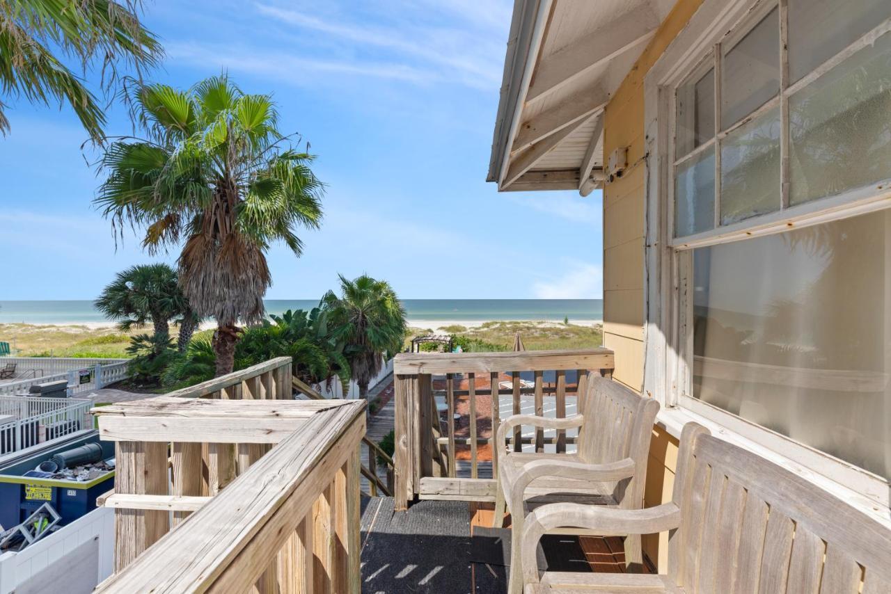 Sun N Fun Beachfront Vacation Rentals Индиан Шорс Екстериор снимка